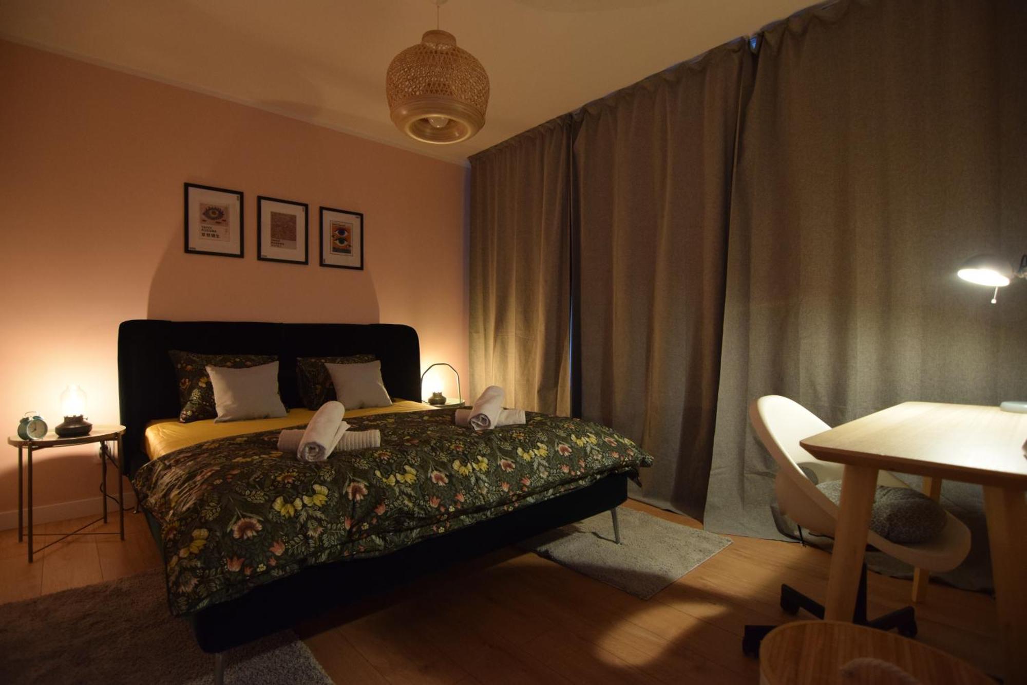 Stylish Apartment With Video Projector Bucureşti Exterior foto
