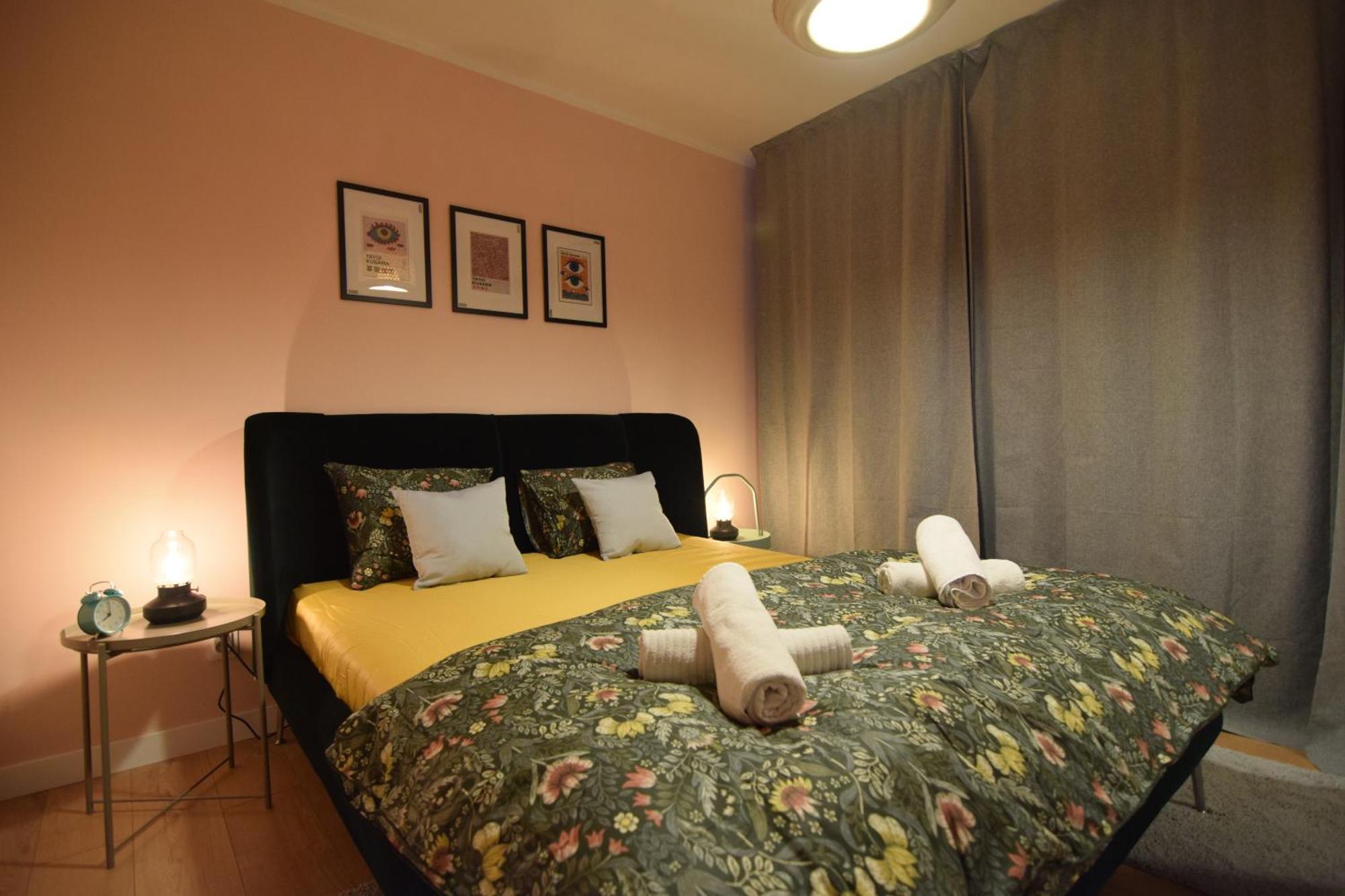 Stylish Apartment With Video Projector Bucureşti Exterior foto