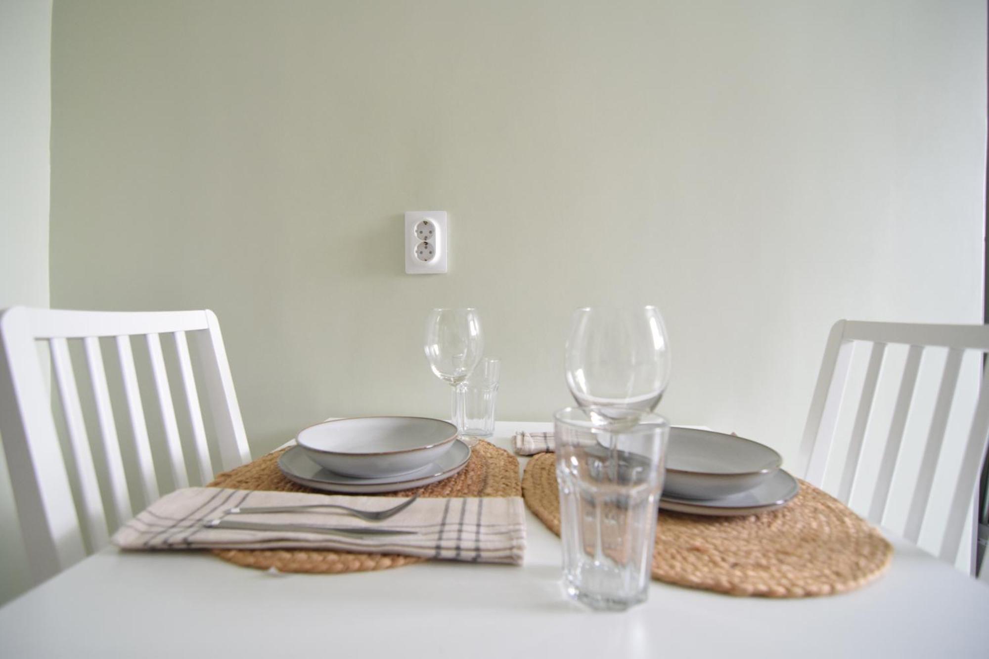 Stylish Apartment With Video Projector Bucureşti Exterior foto